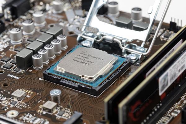 升級(jí)或更換CPU
