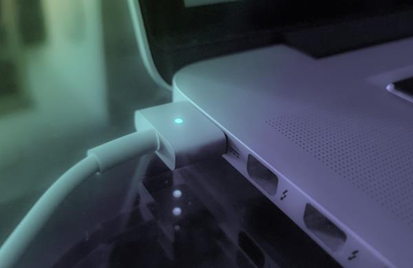 確認電源是否連接