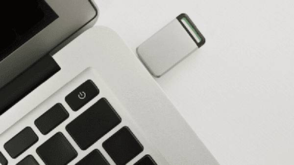 為什么U盤會出現(xiàn)亂碼