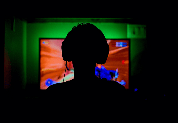 在游戲內(nèi)強(qiáng)制使用DirectX 11